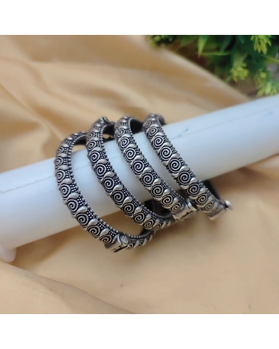 YAMI Silver Lookalike Screw Openable Bangles-12669847