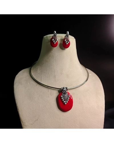 NIHIRA Oxidised Stone Hasli Necklace Earrings Set-Red-1