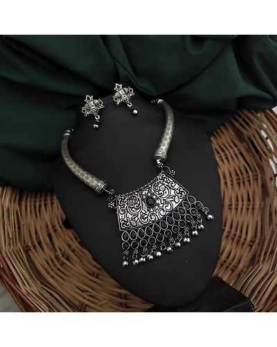 SHIPRA Oxidised Hasli Necklace Earrings Set-1