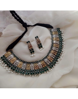 SANDHYA Two Tone Choker Necklace Earrings Set