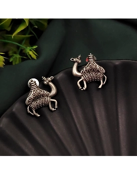 Silver Replica Camel Stud Earrings