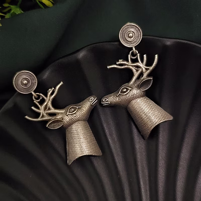 gonasika silver replica deer earrings