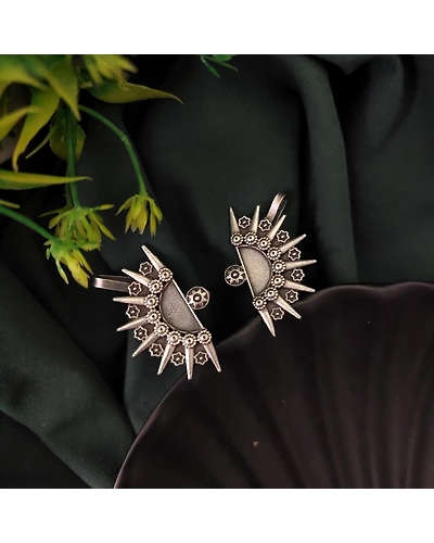 Isabella Sun Earcuff-2