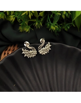 Swan Replica Stud Earring