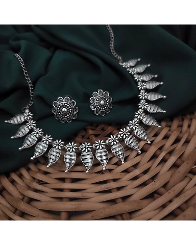 Kabayali Oxidised Choker Neklace Set-1