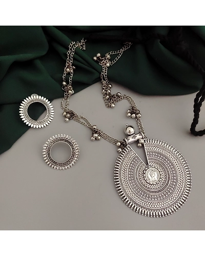 Mahira Long Chain Necklace Earrings Set-12670385