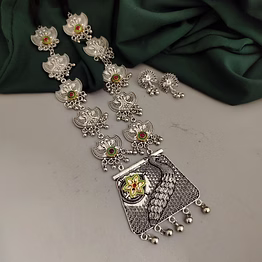 gonasika maahi peacock necklace earrings set