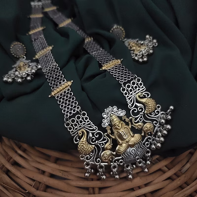 gonasika 0xidised two tone temple necklace earrings set