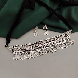 Gonasika Oxidised Leaf Choker Necklace Earrings Set