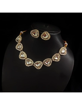 Kundan Choker Necklace Earrings Set