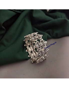 ADITI Adjustable Broad Silver Plated Bracelet