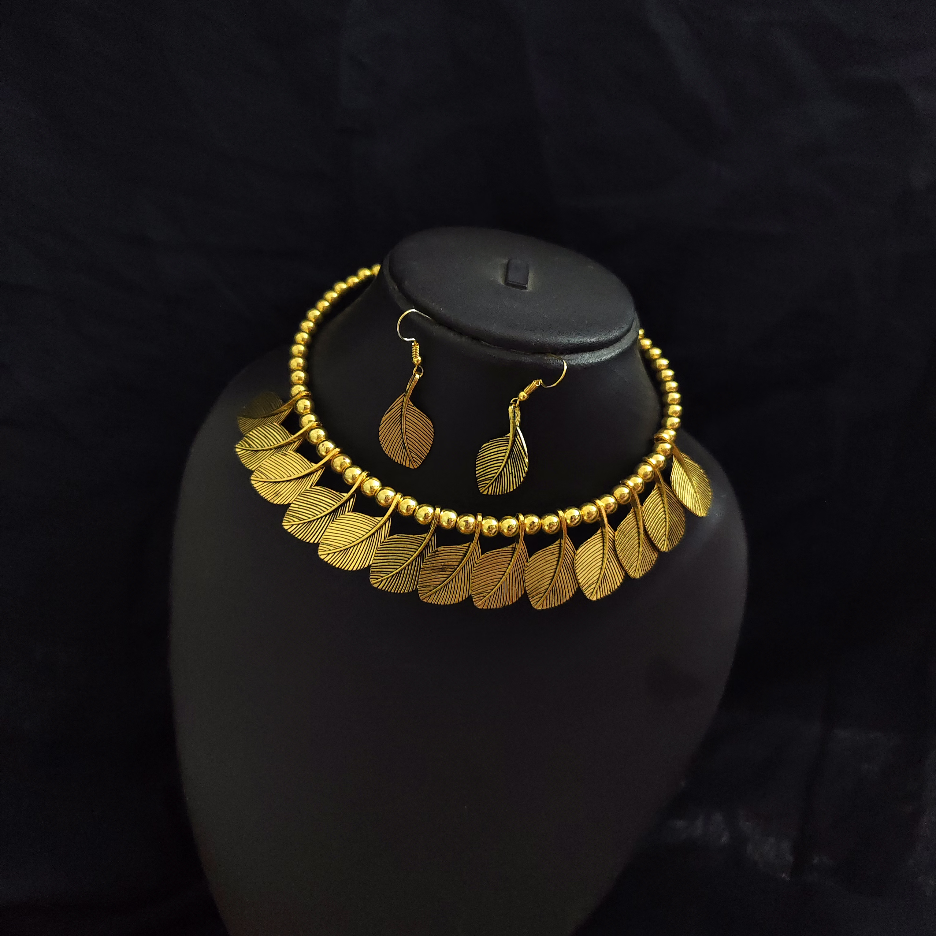Oxidised Golden Leaf Choker Necklace Earrings Set image 2
