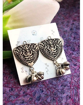 Goddess Oxidised Stud