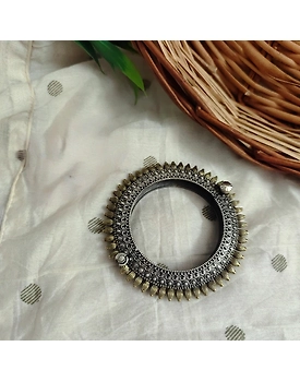 RAJNANDINI tow tone Bangle Pc