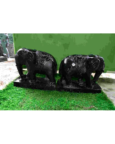 Small Elephants-4