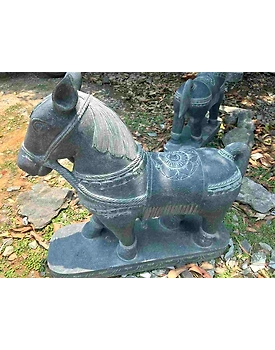 Horse Statue 6