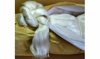 RAW SILK YARN 20/22D