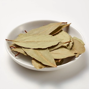 Bay leaves (Tej patta)