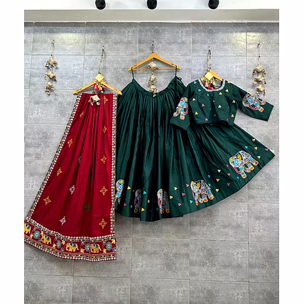 TRADITIONAL LAHENGA CHOLI DS-1