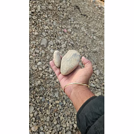 stone pebbles for gardern