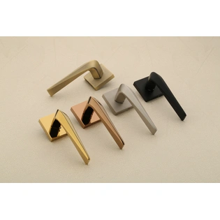 PREMIUM BRASS LEVER HANDLE MODEL NO.1022