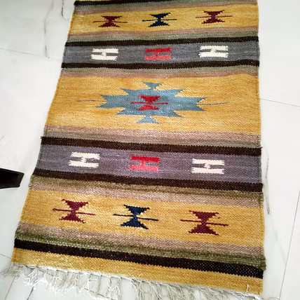 DARI-12534375