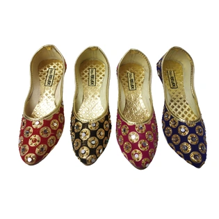 Ladies Jutti Mojari Shoes