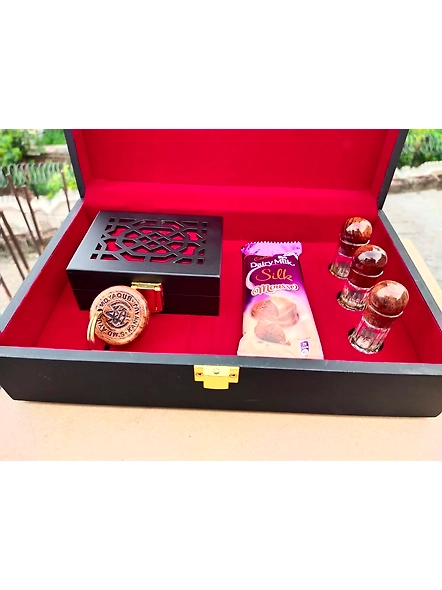 SHAKTI Tradition Perfumery Gift Box-1