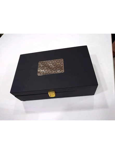 SHAKTI Tradition Perfumer Gift Box-12586726