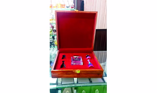 Multiple Perfumes Box Size W-100 11 X 11 X 2 inch