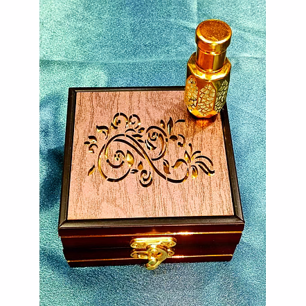 Solo Perfumes Box Size M-122 3 X 4 X 1.5 inch