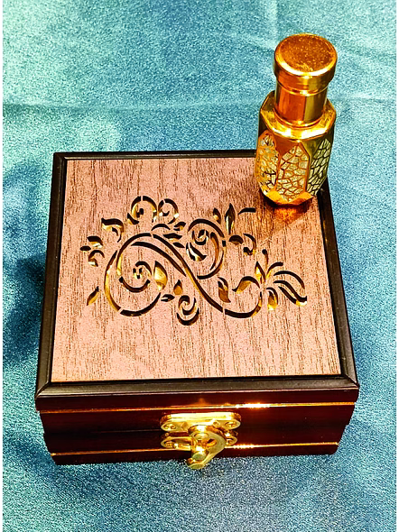Solo Perfumes Box Size M-122 3 X 4 X 1.5 inch