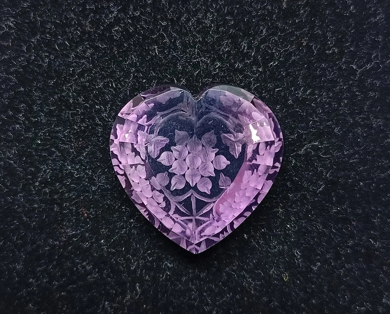 Fantasy Carving Pink Amethyst Gemstone, Clean Heart Shape Amethyst Loose Gemstone, Making Jewelry, Pendants, 33.5 ct. #S-1025-12549400