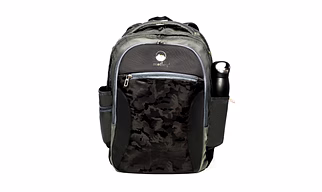 MOTLEY FOREVER 01