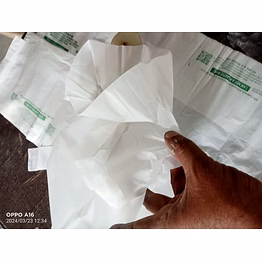 100% compostable & biodegradable carry bags