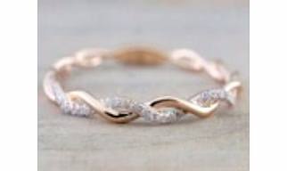 Elegant Wave Diamond Band Ring
