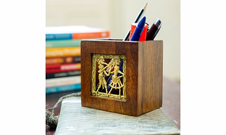 Mango Wood Pen Stand Small