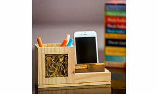 Pine Wood Pen Stand With Card & Mobile Holder