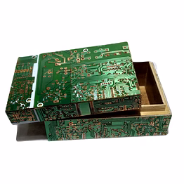 eco-friendly | e-waste & plastic (mlp) recycled | gift box