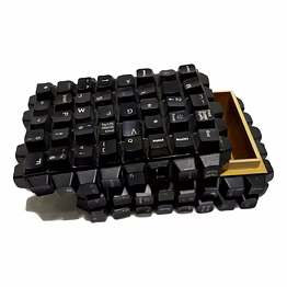 eco-friendly | computer black keys e-waste recycled | plastic (mlp) recycled | gift box