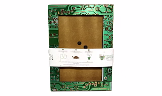 Eco-friendly | E-waste circuit & plastic (MLP - Multi Layer Plastic) recycled | Photo Frame | Small | 3" x5"
