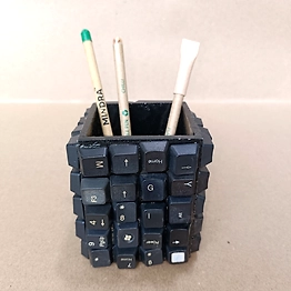 Ecofriendly | Ewaste Keys & Plastic Recycled | Desk Organizer | Pen Stand