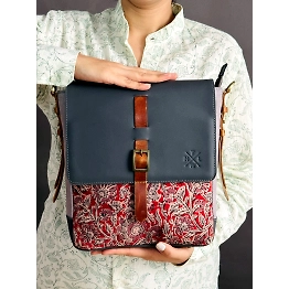 TLWH THE LEATHER WAREHOUSE leather Sling Cross Body Travel Office Business Messenger Bag for Men Women