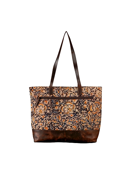 small shoulder bag
