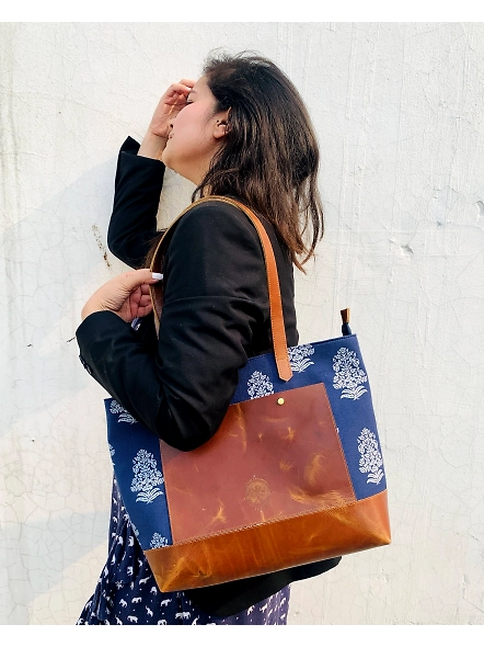 leather handbags for women