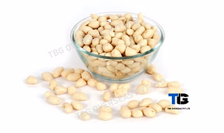 Premium Quality Peanuts: Bulk Supply, Fresh & Nutritious, Competitive Prices; Roasted Blanch; Roasted Split; Whole Ground Nuts;