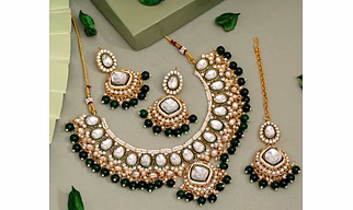 Green Color Kundan Necklace Set
