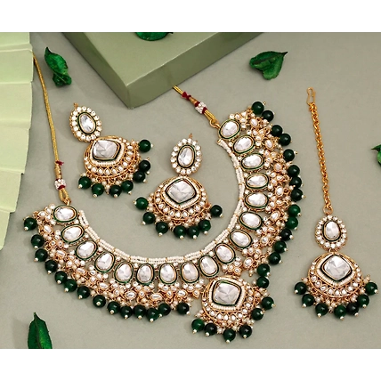 Green Color Kundan Necklace Set-12572318