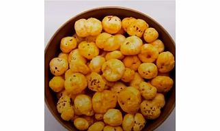 FLAVOURED SEASONED FOXNUT