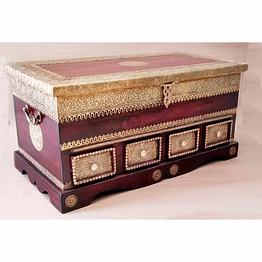 wooden trunk box